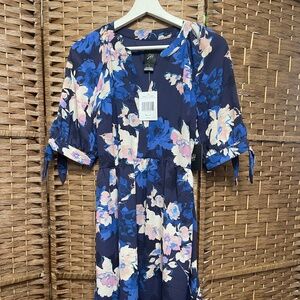 Jessica Howard NWT Blue Floral Dress Size 4